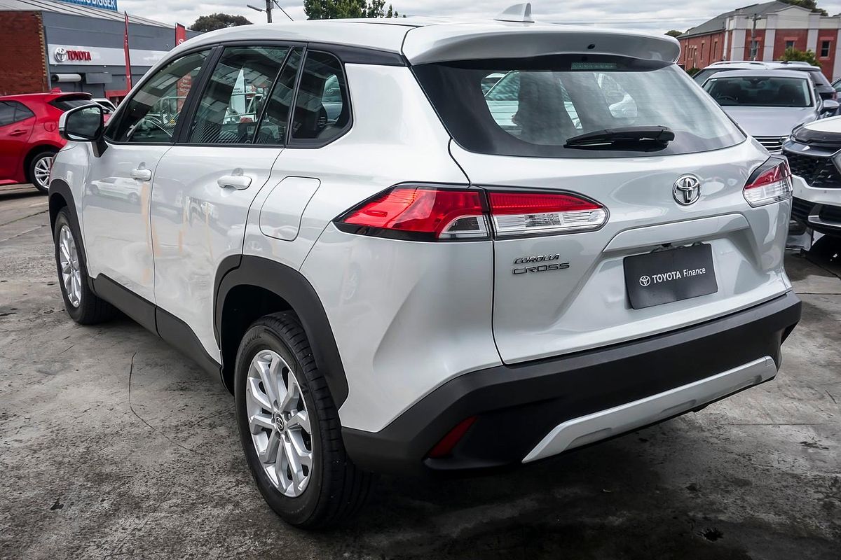 2024 Toyota Corolla Cross GX MXGA10R