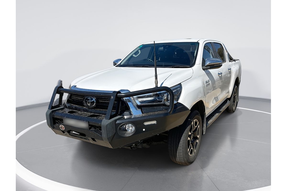 2022 Toyota Hilux SR5 GUN126R