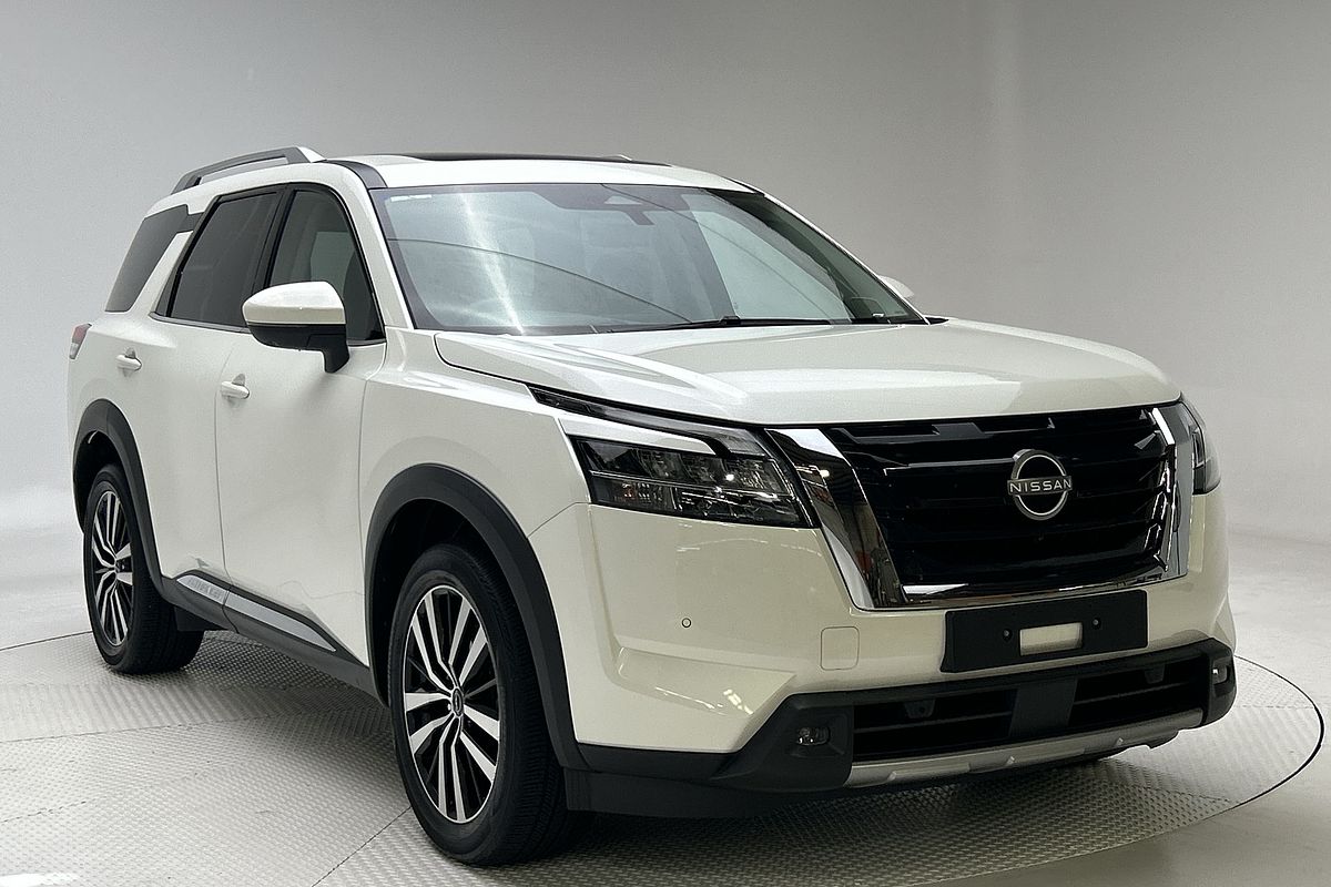 2023 Nissan Pathfinder Ti-L R53