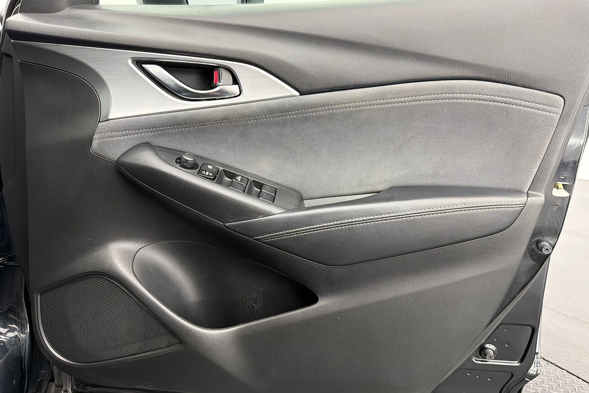 2020 Mazda CX-3 Akari DK