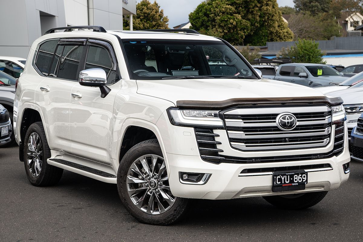 2024 Toyota Landcruiser Sahara ZX FJA300R