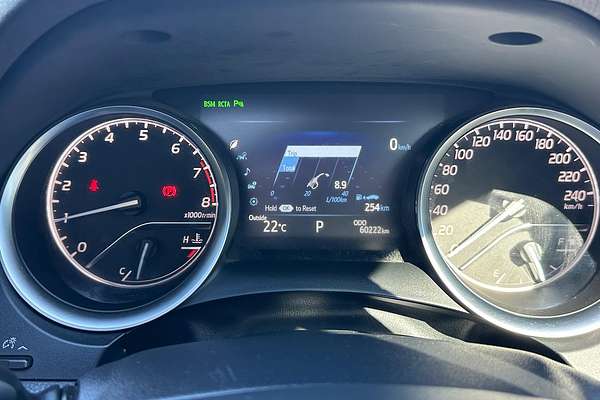 2019 Toyota Camry SL GSV70R thumb-20