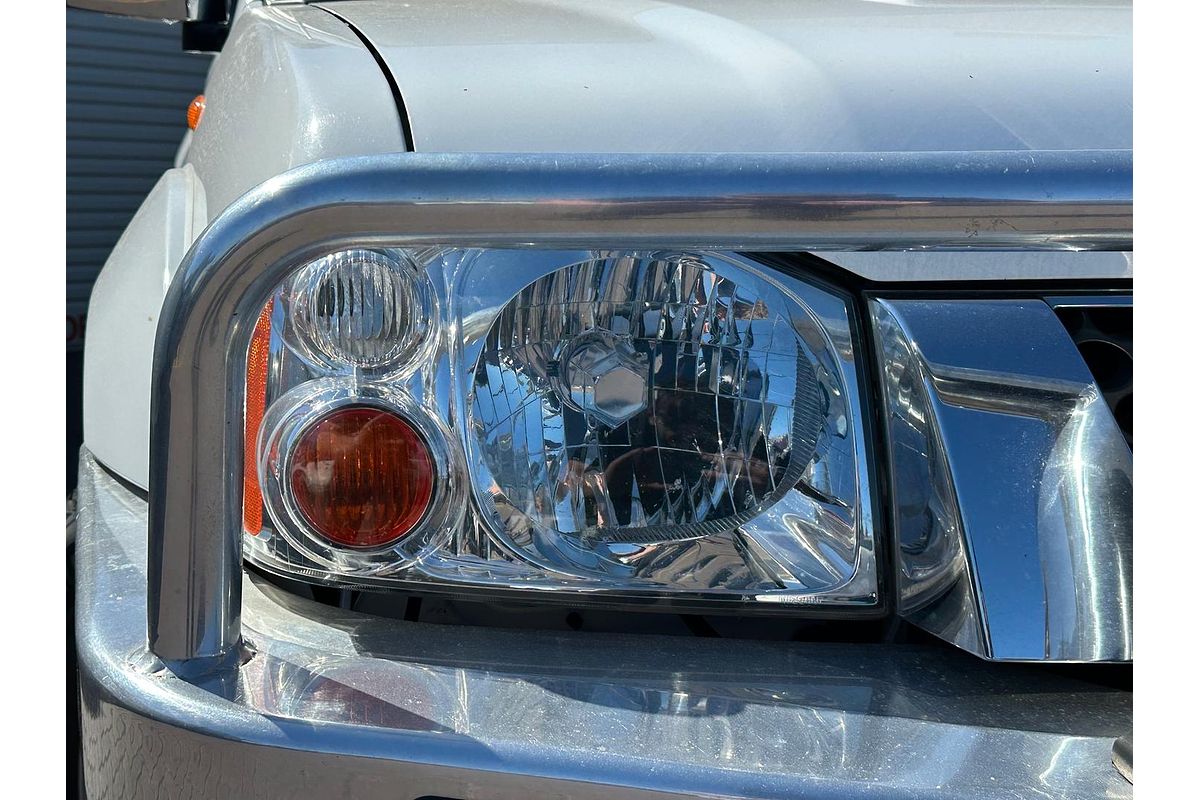 2010 Nissan Navara ST-R D22 4X4