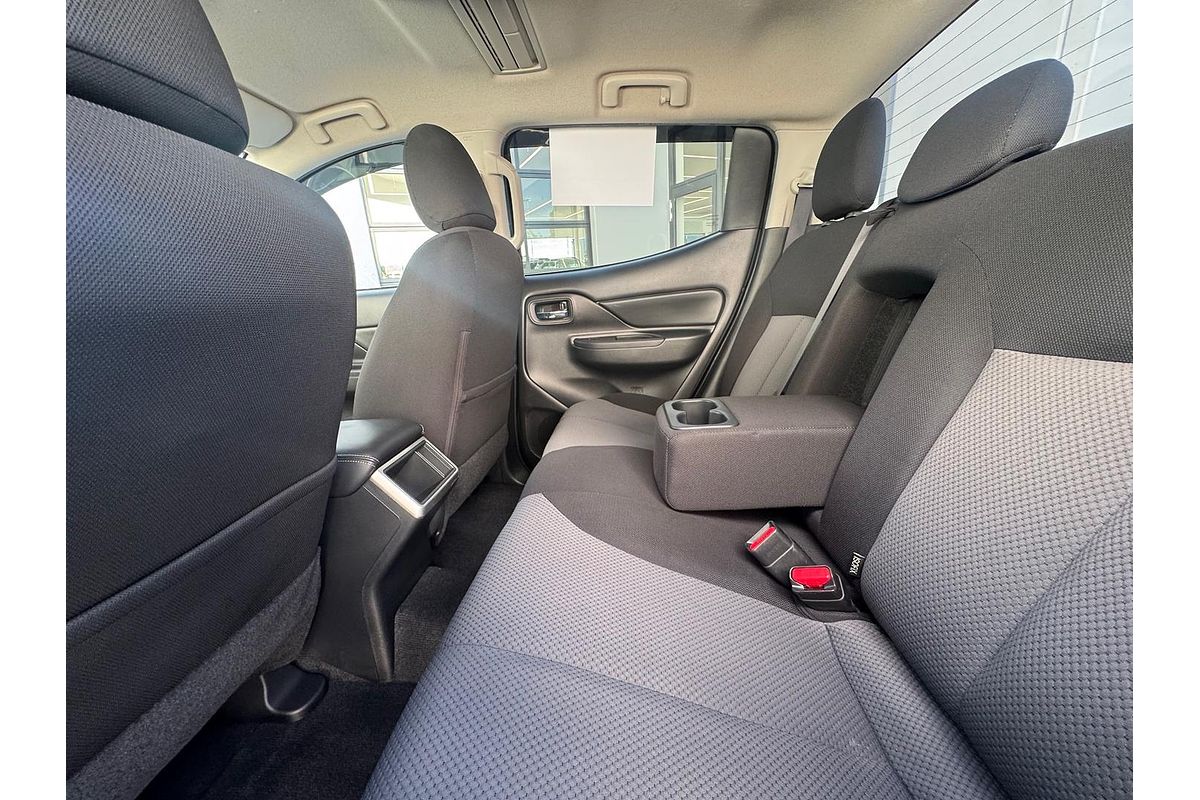 2020 Mitsubishi Triton GLX-R MR 4X4