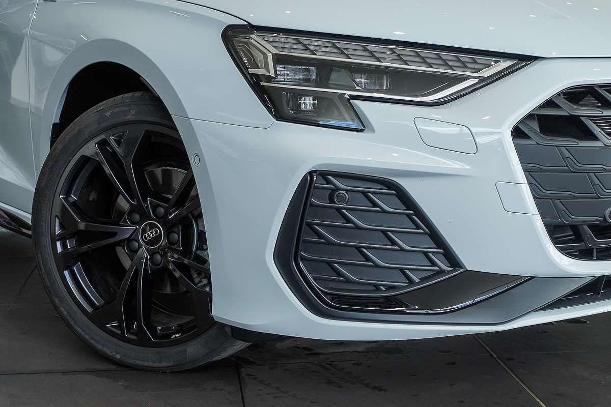 2025 Audi A3 35 TFSI S line GY