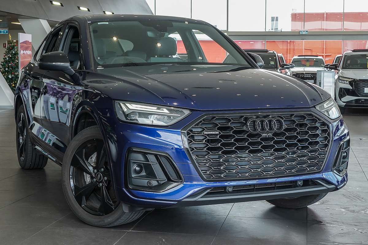 2022 Audi Q5 40 TDI S line FY