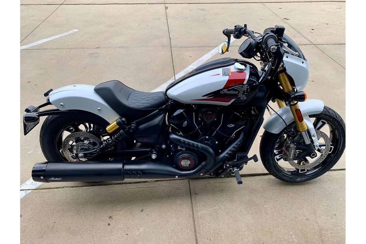 2025 Indian Scout 101 Scout