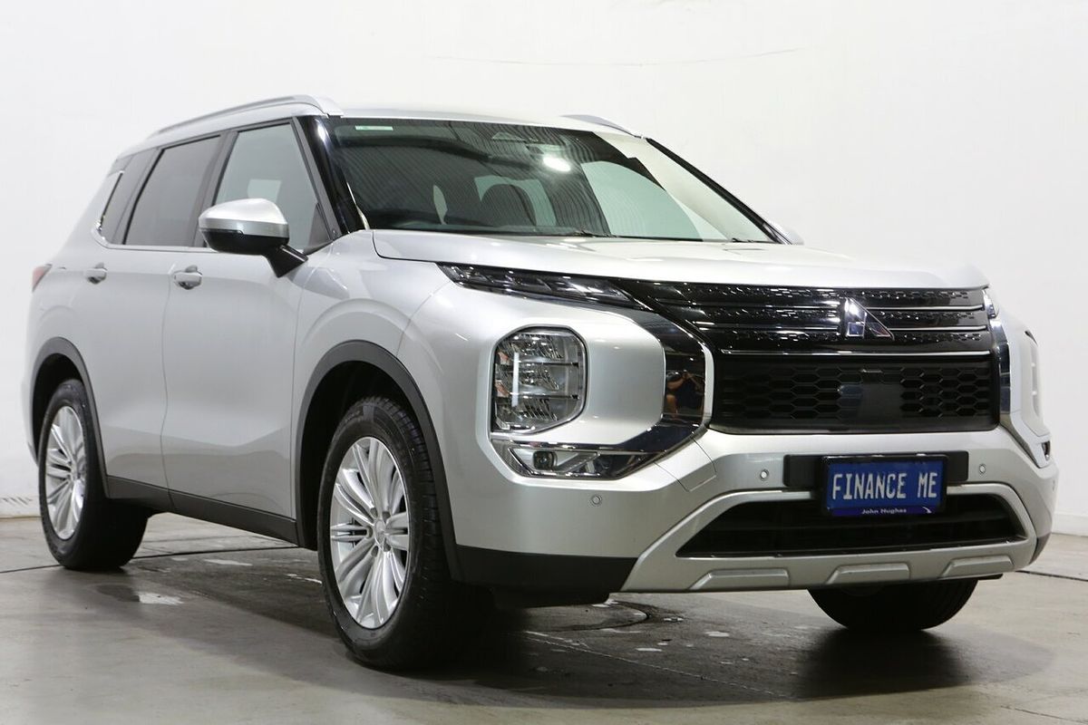 2022 Mitsubishi Outlander ES ZM