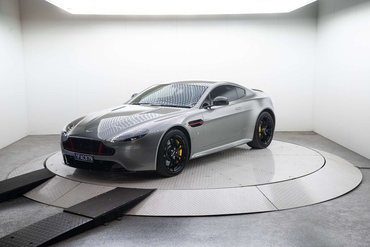 2017 Aston Martin V8 Vantage S Red Bull Racing Edition