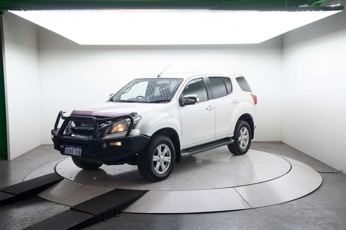 2015 Isuzu MU-X LS-U