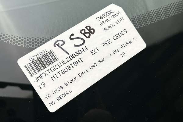 2019 Mitsubishi Eclipse Cross Black Edition YA thumb-23