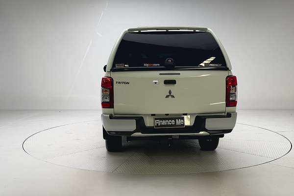 2022 Mitsubishi Triton GLX+ MR 4X4 thumb-6