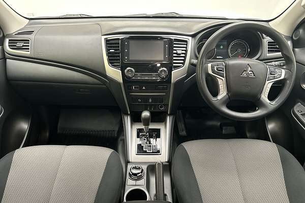 2022 Mitsubishi Triton GLX+ MR 4X4 thumb-19