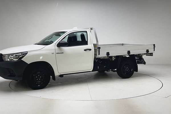 2022 Toyota Hilux Workmate TGN121R Rear Wheel Drive thumb-3