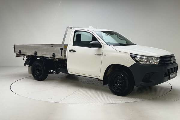 2022 Toyota Hilux Workmate TGN121R Rear Wheel Drive thumb-2
