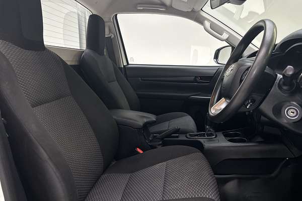 2022 Toyota Hilux Workmate TGN121R Rear Wheel Drive thumb-10