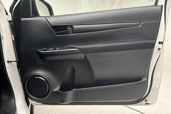 2022 Toyota Hilux Workmate TGN121R Rear Wheel Drive thumb-16