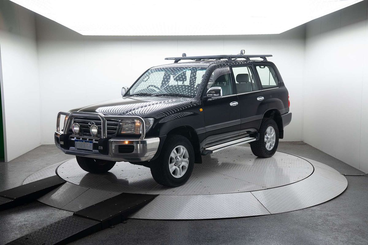 2004 Toyota Landcruiser Kakadu UZJ100R