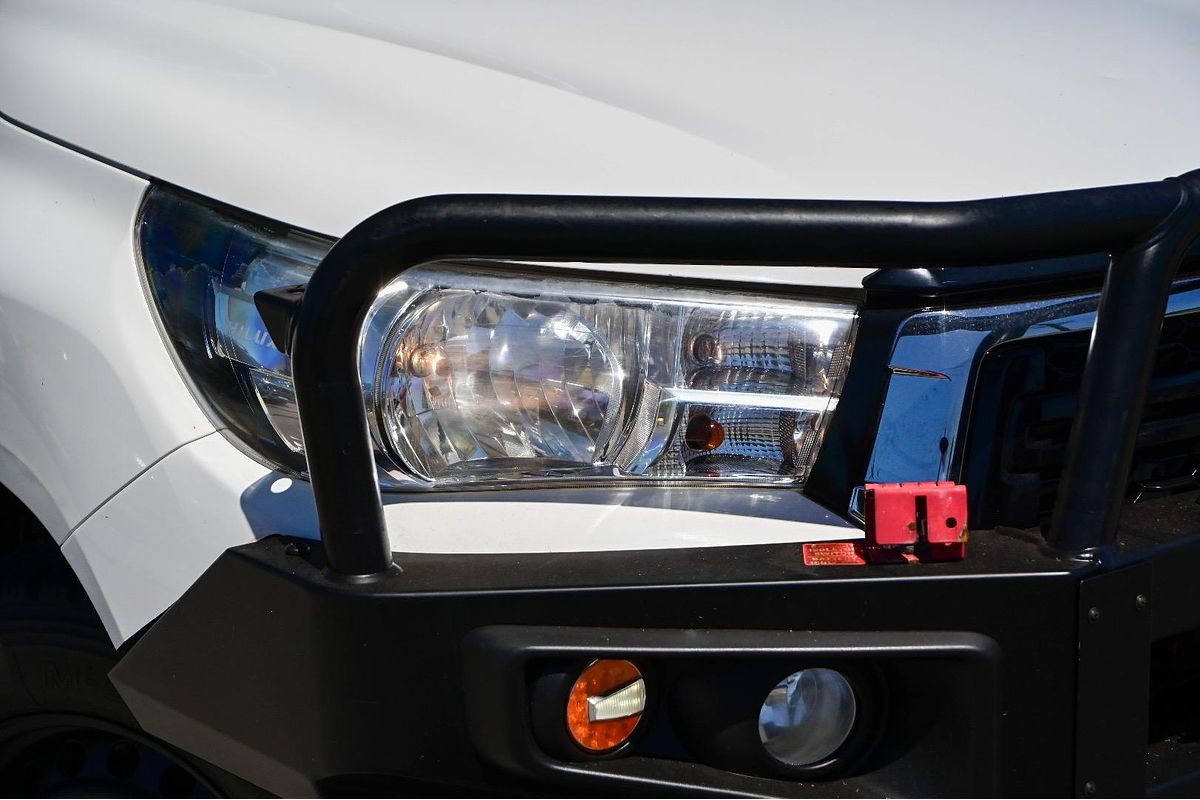 2020 Toyota Hilux SR GUN126R 4X4