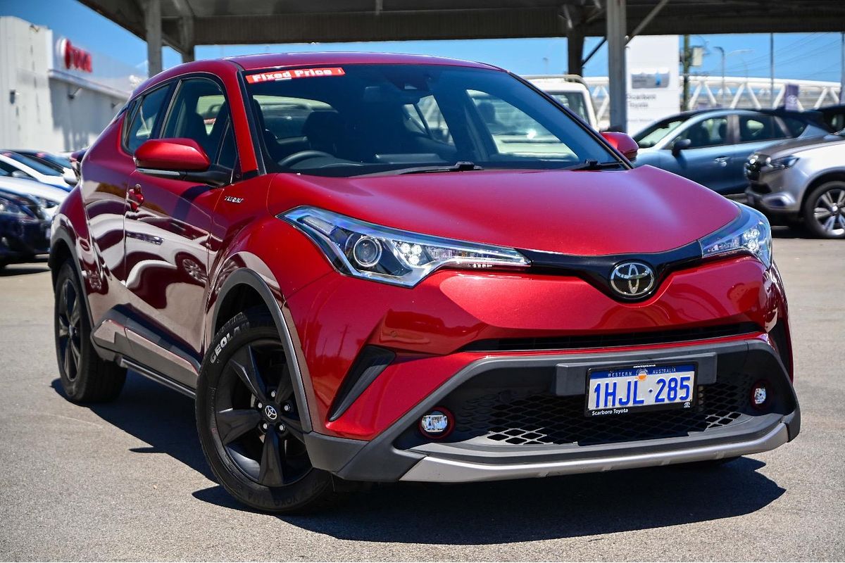 2017 Toyota C-HR NGX50R