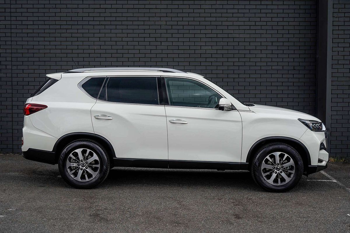 2023 SsangYong Rexton Ultimate Y461