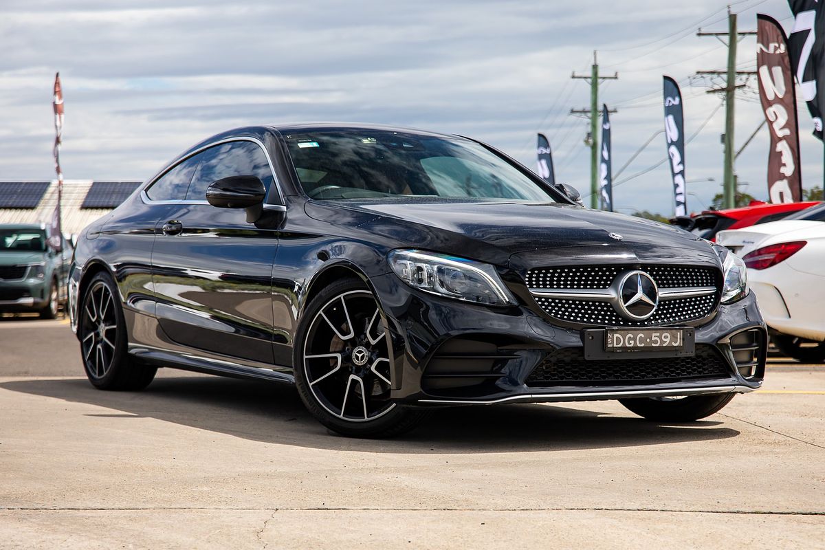 2019 Mercedes-Benz C-Class C200 C205
