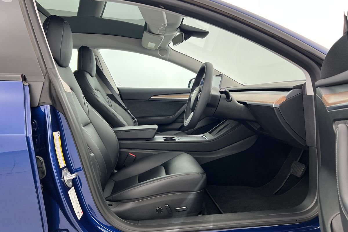 2023 Tesla Model 3 Rear-Wheel Drive