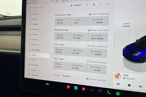 2023 Tesla Model 3 Rear-Wheel Drive thumb-13