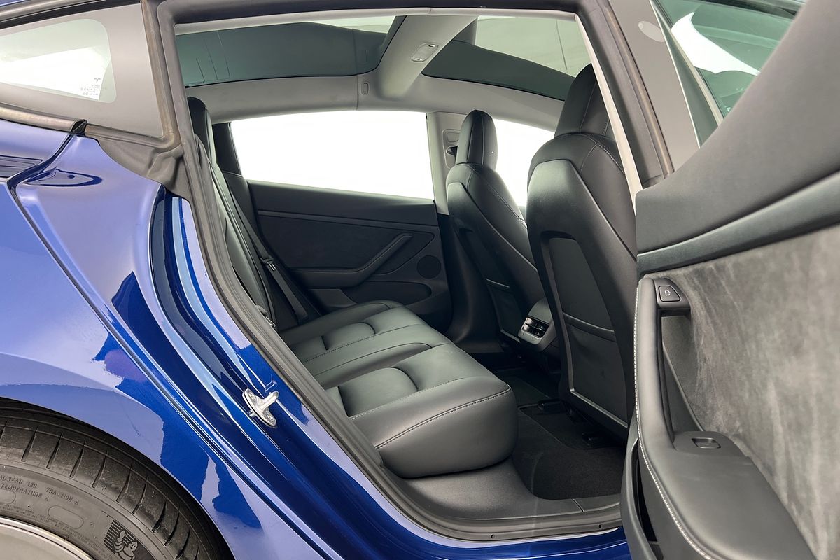 2023 Tesla Model 3 Rear-Wheel Drive