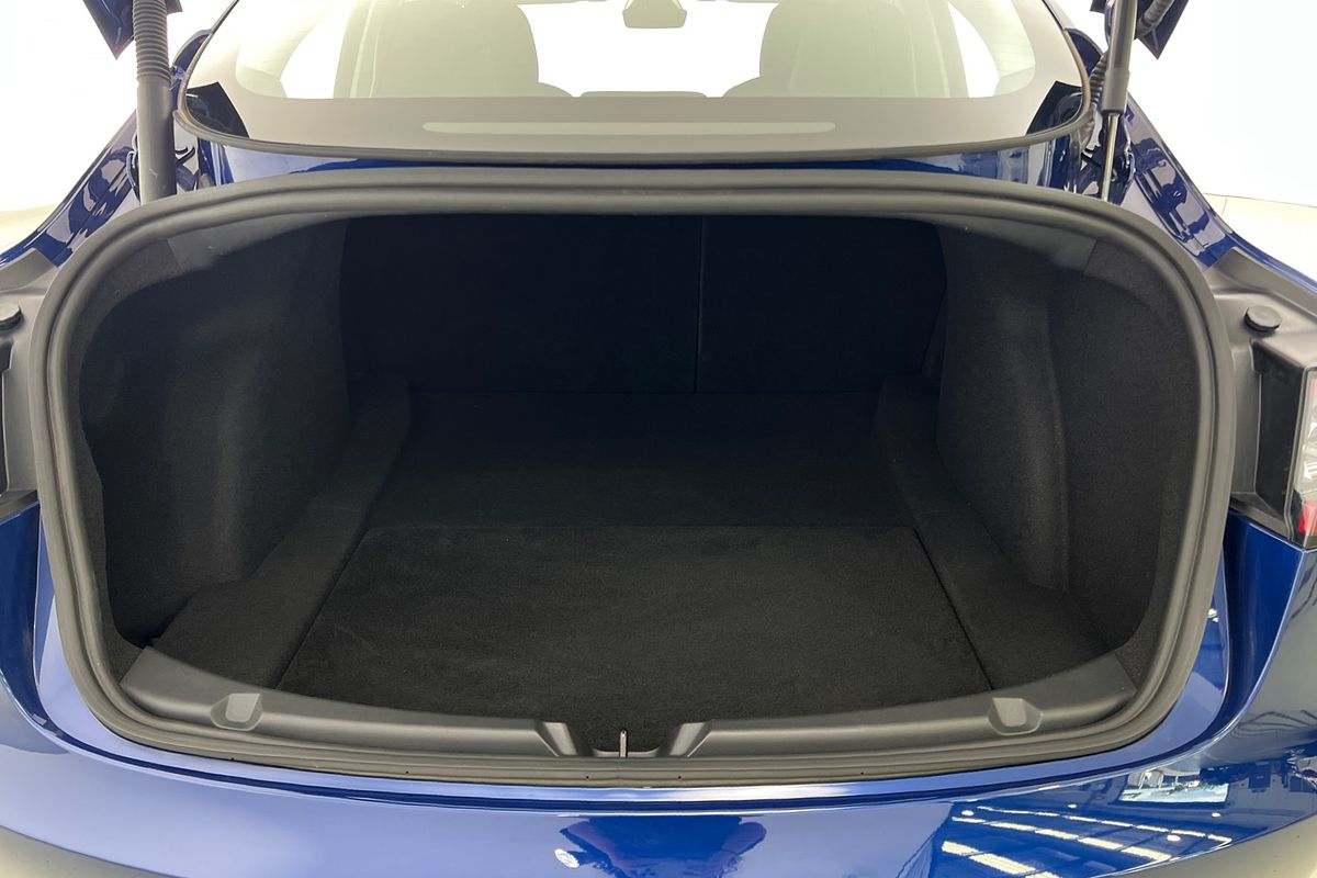 2023 Tesla Model 3 Rear-Wheel Drive