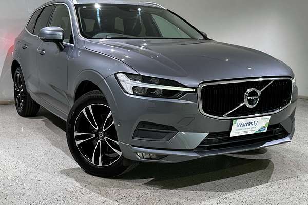 2021 Volvo XC60 T5 Momentum