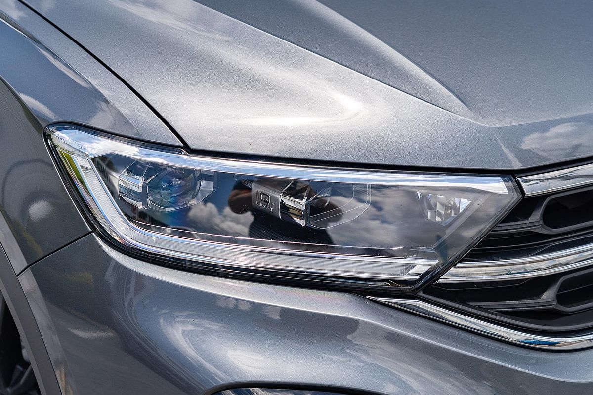 2023 Volkswagen T-Roc R D11