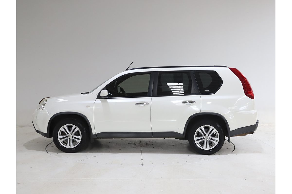 2012 NISSAN X-TRAIL ST (FWD) 4D WAGON 4CYL 2012 NISSAN X-TRAIL ST (FWD) 4D WAGON 4CYL