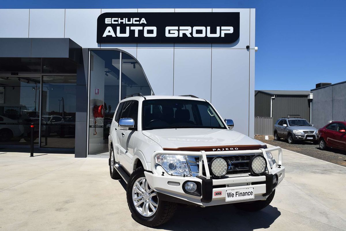 2015 Mitsubishi Pajero GLS NX