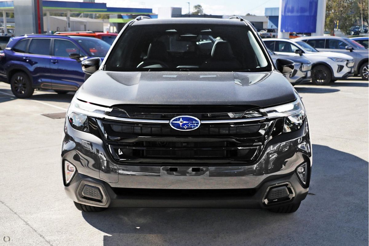 2025 Subaru Forester Hybrid Touring S6