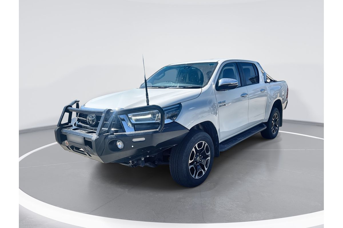 2022 Toyota Hilux SR5 GUN126R