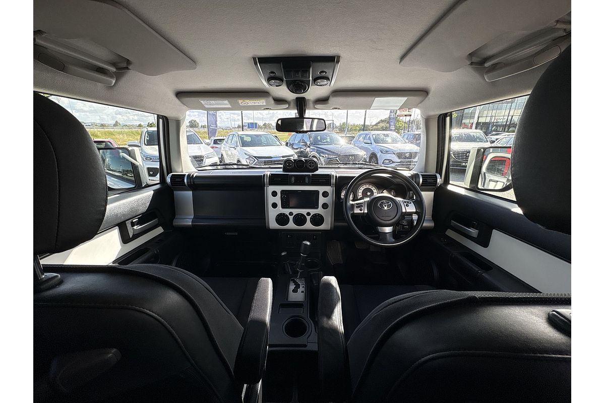 2015 Toyota FJ Cruiser GSJ15R