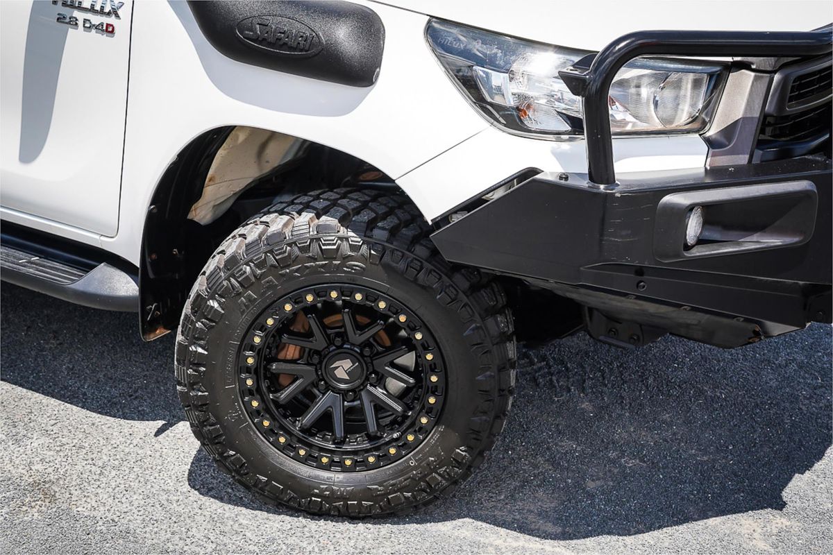 2020 Toyota Hilux SR GUN126R 4X4