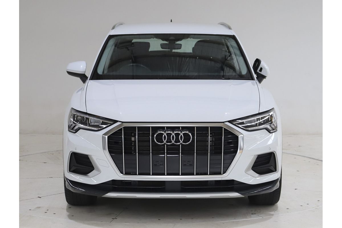 2024 Audi Q3 35 TFSI F3