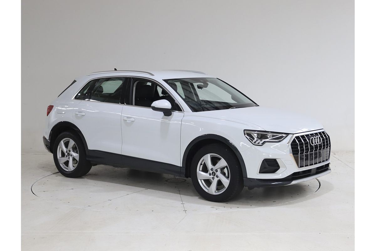 2024 Audi Q3 35 TFSI F3