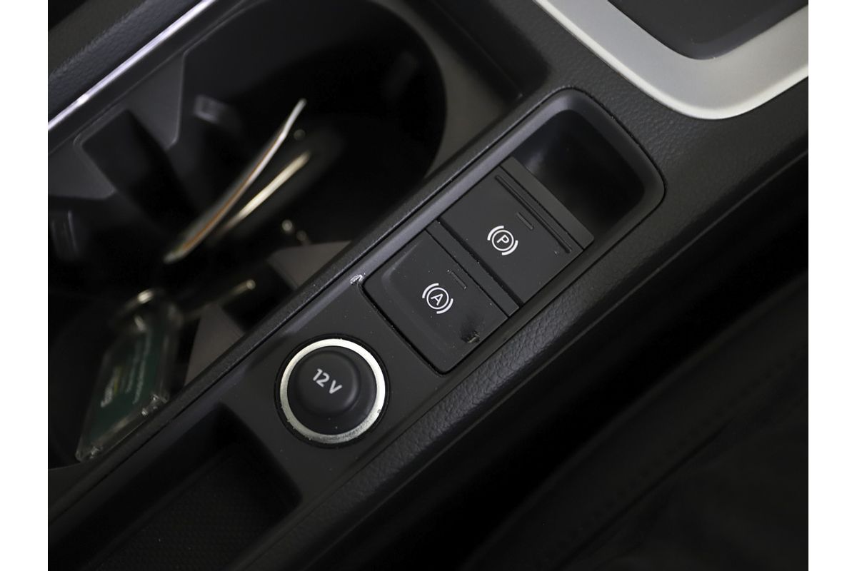 MY24 Audi Q3 35 TFSI