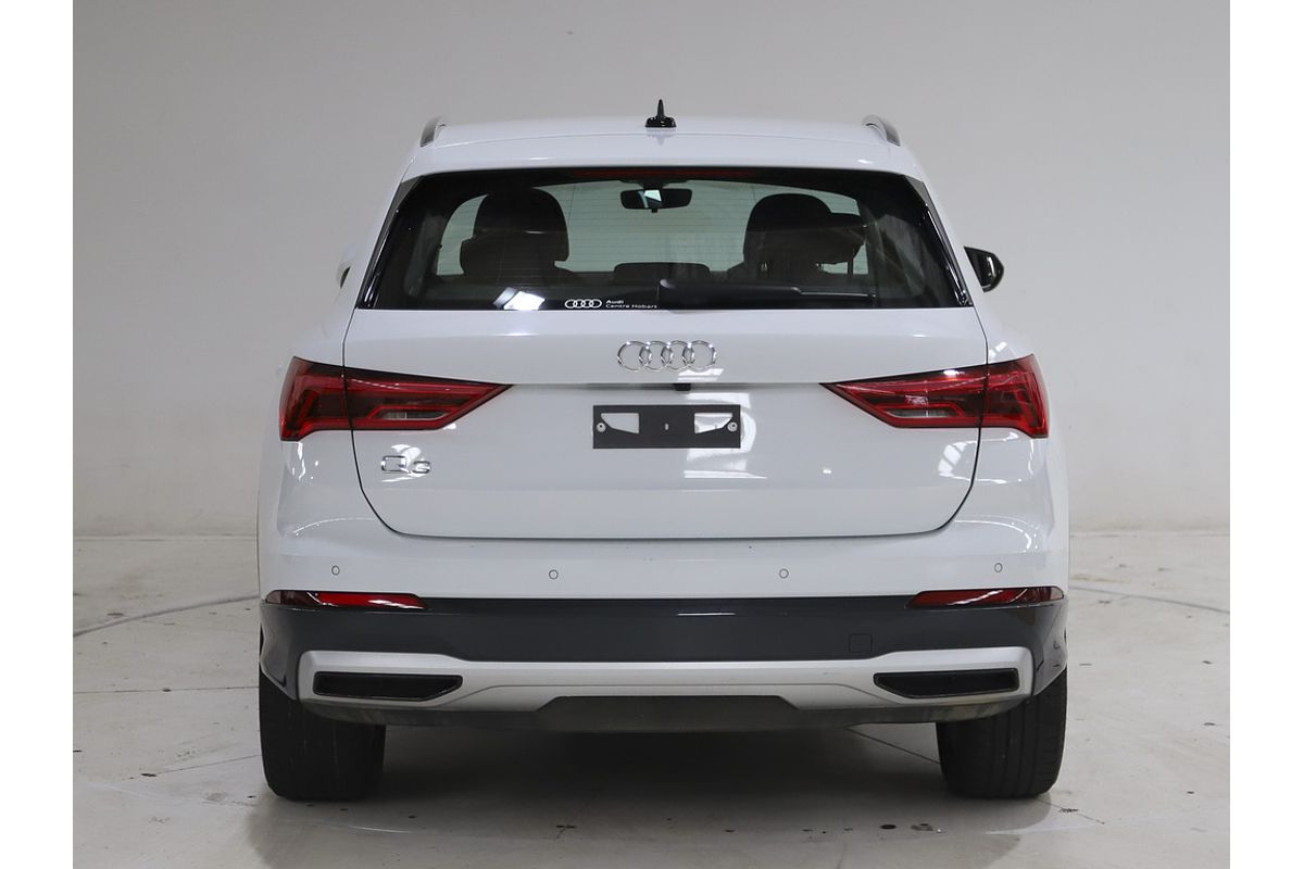 MY24 Audi Q3 35 TFSI