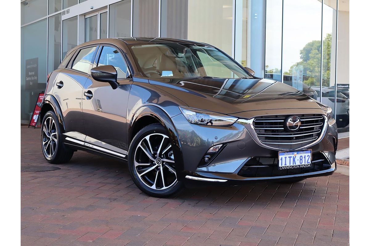 2024 Mazda CX-3 G20 Akari DK