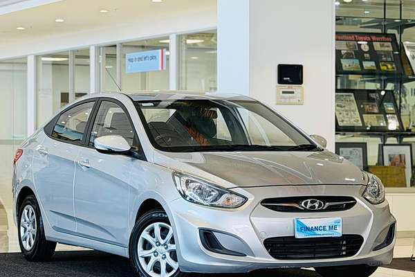 2013 Hyundai Accent Active RB2