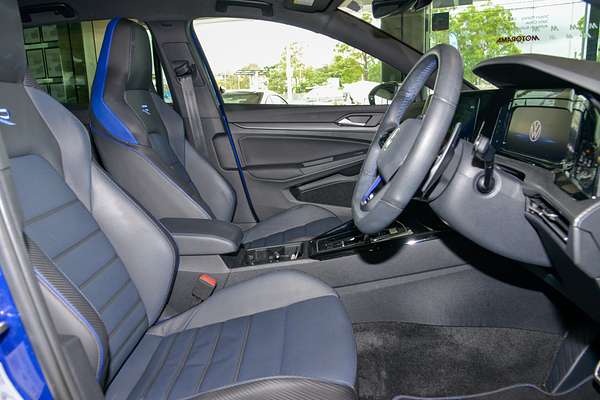 2024 Volkswagen Golf R 8 thumb-9