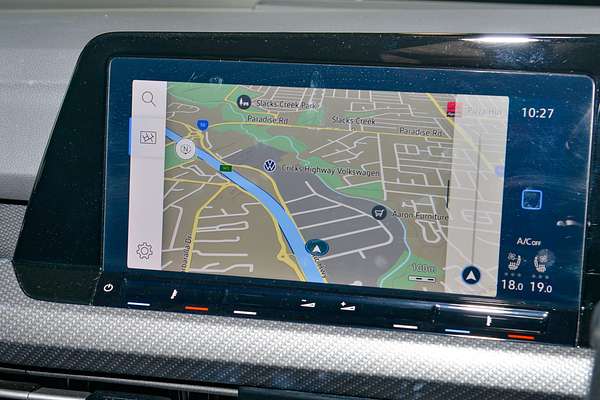 2024 Volkswagen Golf R 8 thumb-12