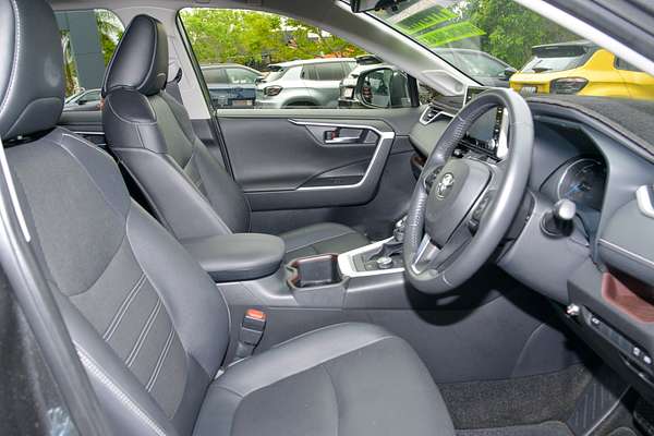 2022 Toyota RAV4 Cruiser AXAH54R thumb-9