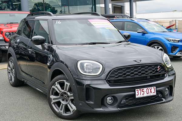2023 MINI Countryman Cooper S MINI Yours F60 LCI