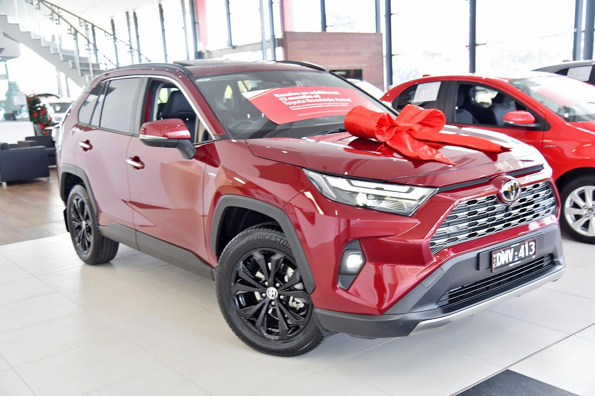 2025 Toyota RAV4 Cruiser AXAH54R