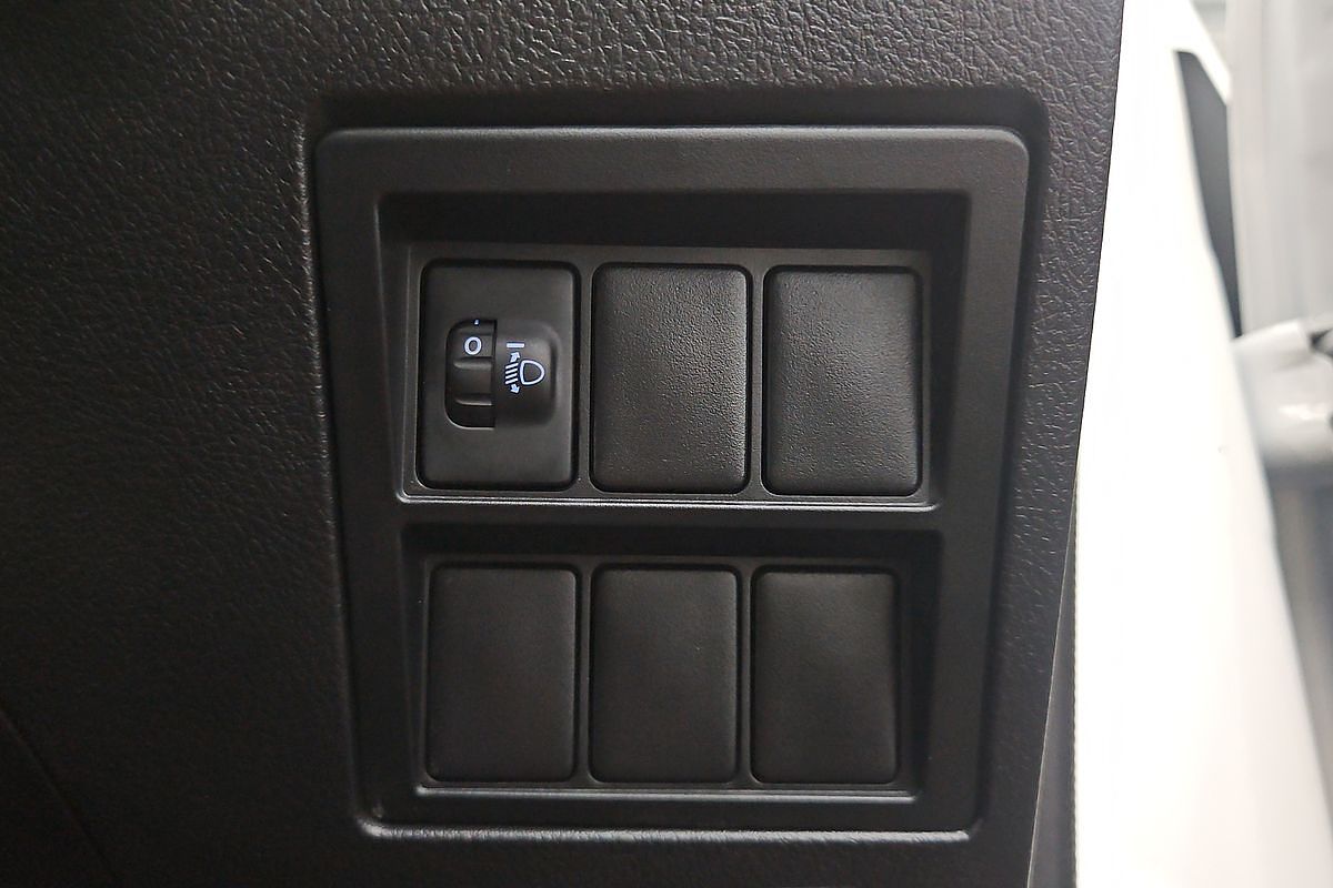 2022 Toyota Hilux Workmate TGN121R Rear Wheel Drive